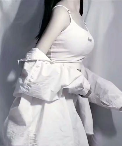 《穿成皇子种田基建》（精校版全本by番外完）作者：月寂烟雨